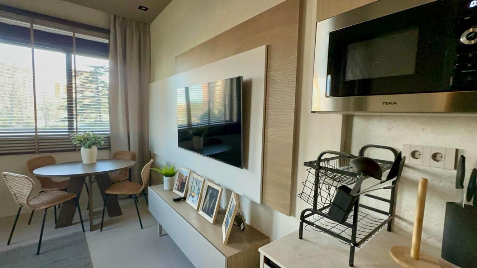 Arturo Soria Apartamento De Lujo A Estrenar Madri Exterior foto